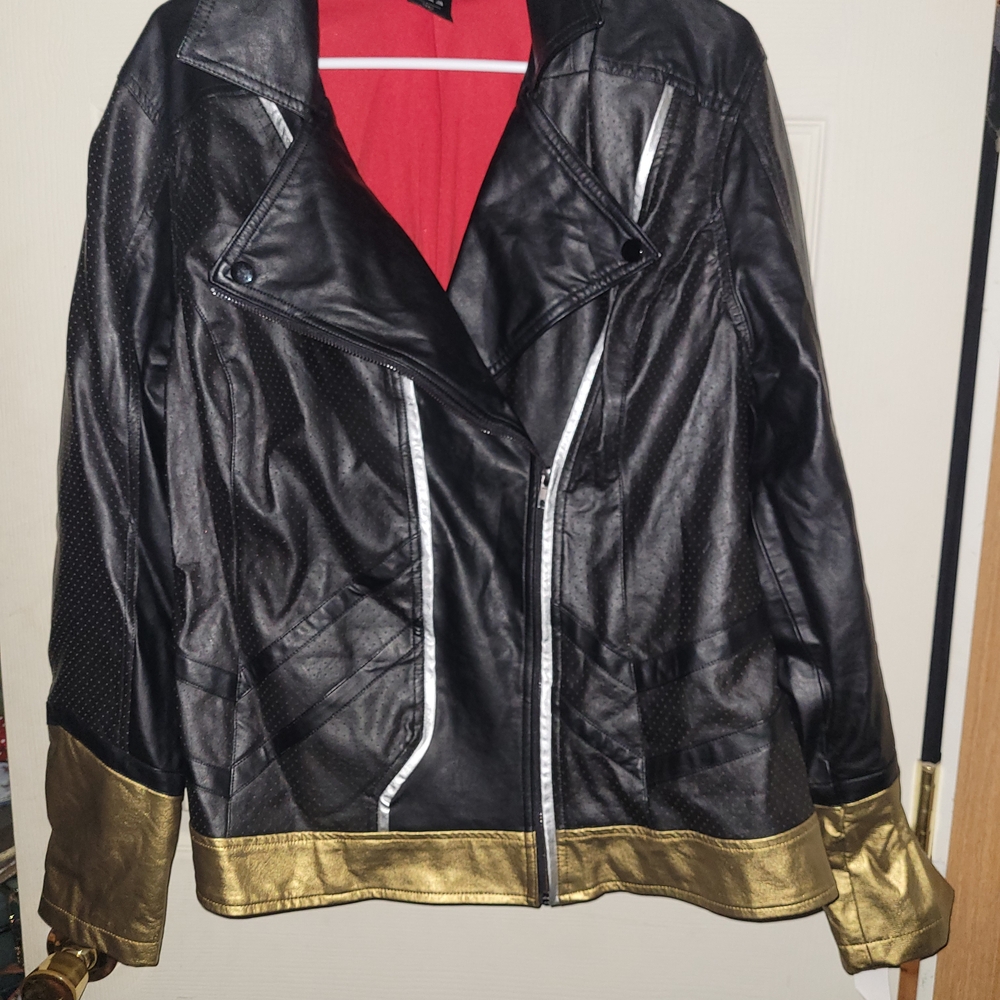 Her Universe Marvel Black Widow Jacket 2x